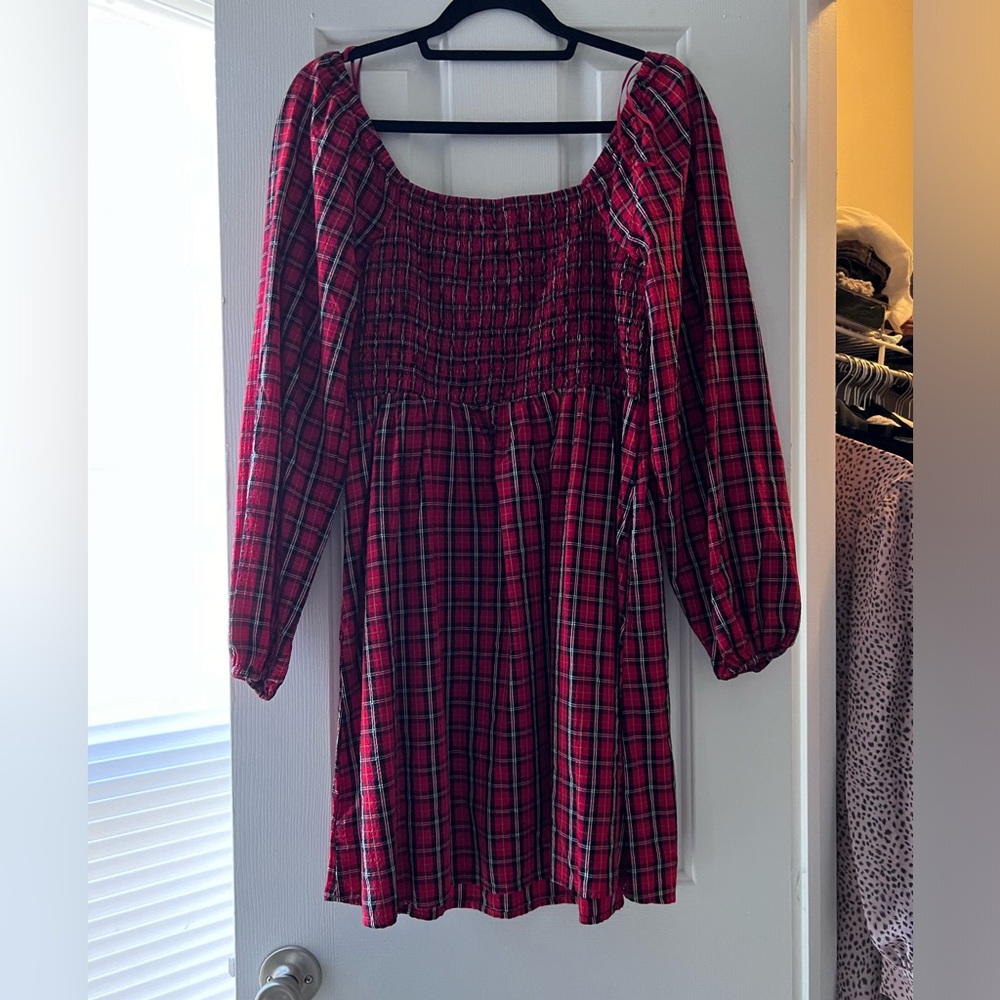 Old Navy Plaid Dress Size M (NEVER WORN - Tags on)